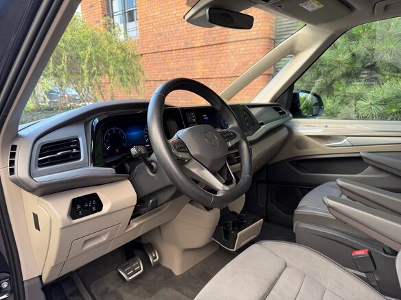 2023 Volkswagen Multivan T7, синий, 6200000 рублей - вид 15