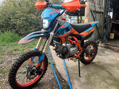2024 Kayo Evolution YX140EM, оранжевый, 84999 рублей, вид 4