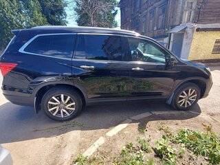 2020 Honda Pilot III Рестайлинг, чёрный, 4250000 рублей, вид 4