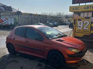 2001 Peugeot 206, оранжевый, 120000 рублей, вид 4