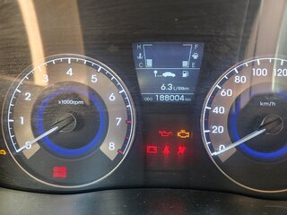 2012 Hyundai Solaris I, фиолетовый, 500000 рублей, вид 5