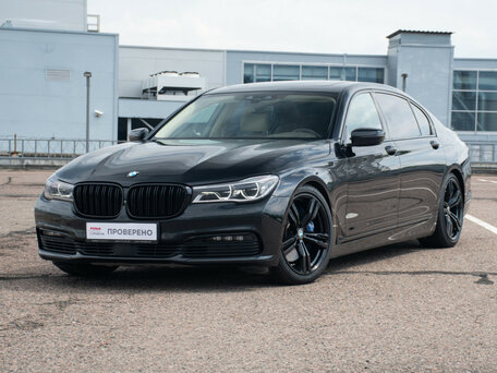 BMW 7 серии VI (G11/G12)