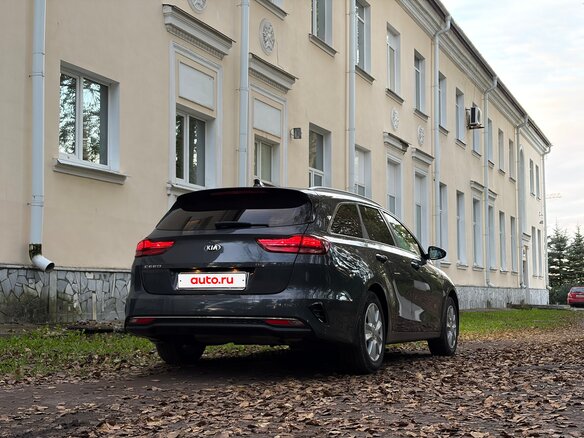 2019 Kia Ceed III, серый - вид 15