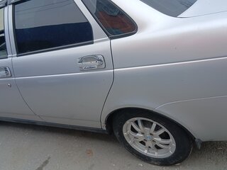 2010 Lada (ВАЗ) Priora I, серебристый, 230000 рублей, вид 2