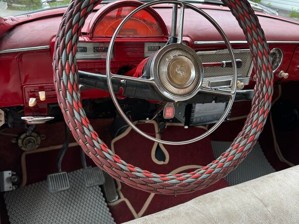 1963 ГАЗ 21 «Волга» 21Л, красный, 1000000 рублей - вид 12