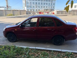 2014 Lada (ВАЗ) Granta I, красный, 230000 рублей, вид 4