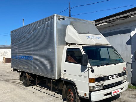 1992 Isuzu Elf (N-series), белый, 599000 рублей, вид 1