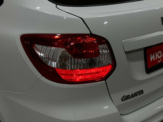 2023 Lada (ВАЗ) Granta I Рестайлинг, белый, 750000 рублей, вид 4