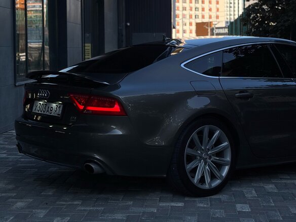 2010 Audi A7 I (4G), бежевый, 1950000 рублей - вид 8