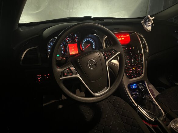 2010 Opel Astra J, синий, 670000 рублей - вид 7