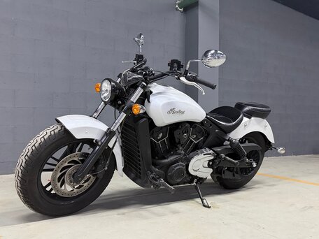 2016 Indian Scout, белый, 888000 рублей, вид 1
