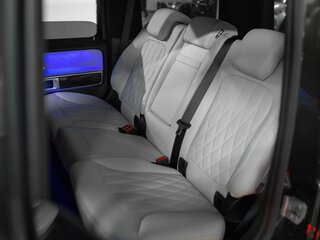 2026 Mercedes-Benz G-Класс AMG 63 AMG II (W465) Рестайлинг, зелёный, 33100000 рублей, вид 3