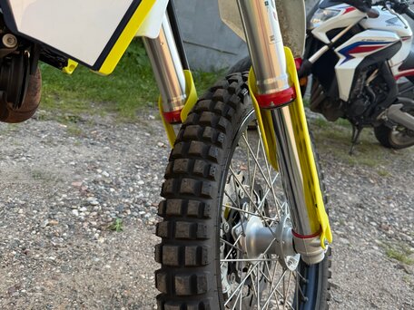 2023 Husqvarna 701 Enduro, белый, 1200000 рублей, вид 5