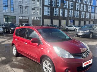 2010 Nissan Note I Рестайлинг, красный, 750000 рублей, вид 3