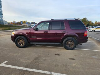 2008 Ford Explorer IV, пурпурный, 1600000 рублей, вид 1