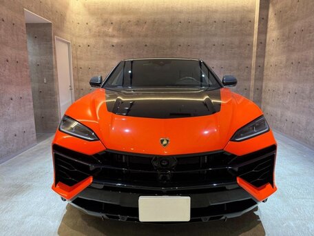 2025 Lamborghini Urus SE I Рестайлинг, оранжевый, 39990000 рублей, вид 2