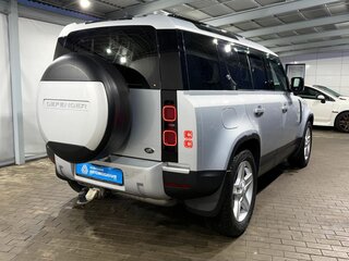 2021 Land Rover Defender 110 II, серый, 4349000 рублей, вид 4