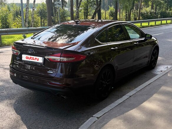 2019 Ford Fusion (North America) II Рестайлинг, пурпурный, 1270000 рублей - вид 2
