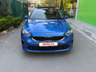 2019 Kia Ceed III, синий, 1850000 рублей, вид 3
