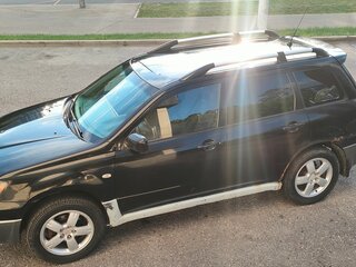 2004 Mitsubishi Outlander I, чёрный, 455000 рублей, вид 4