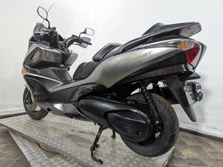 2015 Honda Silver Wing 600, серый, 595000 рублей, вид 3