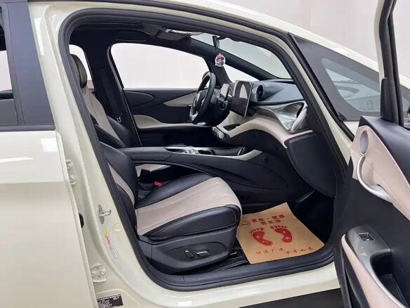 2023 BYD Dolphin 44.9 kWh I, белый, 1350000 рублей - вид 27