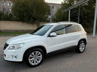 2011 Volkswagen Tiguan I, белый, 1375000 рублей, вид 3