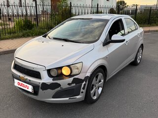 2012 Chevrolet Aveo II, серебристый, 450000 рублей, вид 2