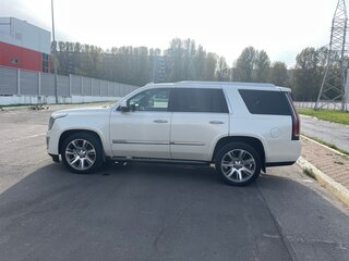2015 Cadillac Escalade IV, белый, 3500000 рублей, вид 3