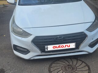 2019 Hyundai Solaris II, белый, 580000 рублей, вид 3
