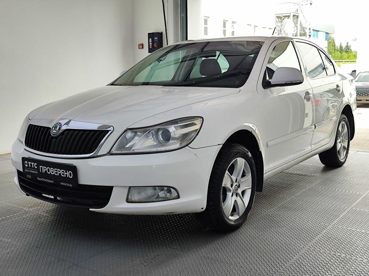 Открыть фотографии: Skoda Octavia II (A5) Рестайлинг