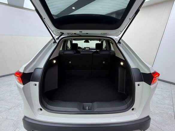 2023 Honda Vezel II, белый, 2030000 рублей - вид 20
