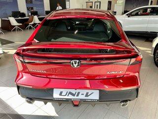 2024 Changan UNI-V I, красный, 3329900 рублей, вид 5