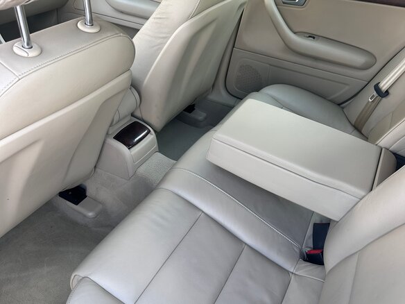 2006 Audi A4 III (B7), чёрный - вид 20