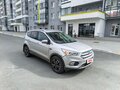 2017 Ford Kuga II Рестайлинг, серый, 1600000 рублей - вид 1