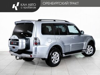 2011 Mitsubishi Pajero IV, серебристый, 1650000 рублей, вид 3