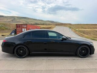 2026 Mercedes-Benz S-Класс 450 d Long 4MATIC VII (W223) Рестайлинг, чёрный, 31236000 рублей, вид 4