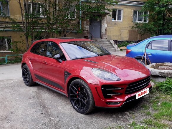 2015 Porsche Macan Turbo I, пурпурный, 2470000 рублей - вид 1