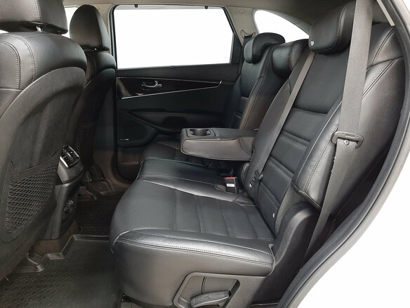 2018 Kia Sorento III Prime Рестайлинг, белый, 1869000 рублей - вид 11