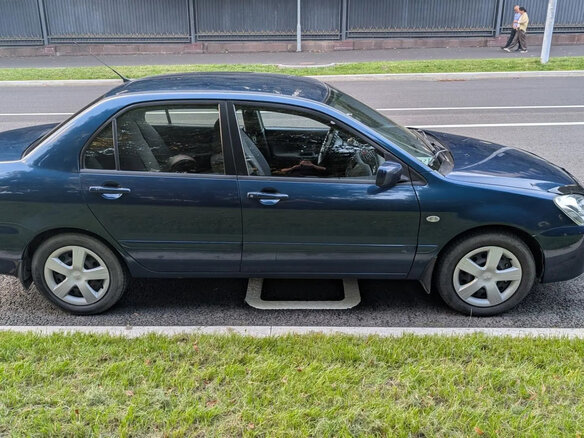 2004 Mitsubishi Lancer IX, синий - вид 3