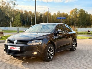 2013 Volkswagen Jetta VI, чёрный, 700000 рублей, вид 1