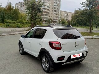 2019 Renault Sandero Stepway II Рестайлинг, белый, 1175000 рублей, вид 3
