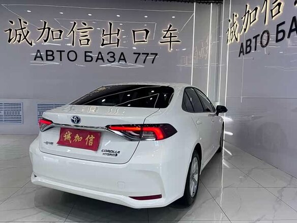 2023 Toyota Corolla XII (E210), белый, 1840000 рублей - вид 6