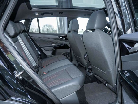 2026 Volkswagen ID.4 GTX, чёрный, 6130000 рублей - вид 4