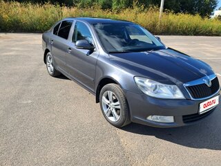 2013 Skoda Octavia II (A5) Рестайлинг, серый, 1000000 рублей, вид 1