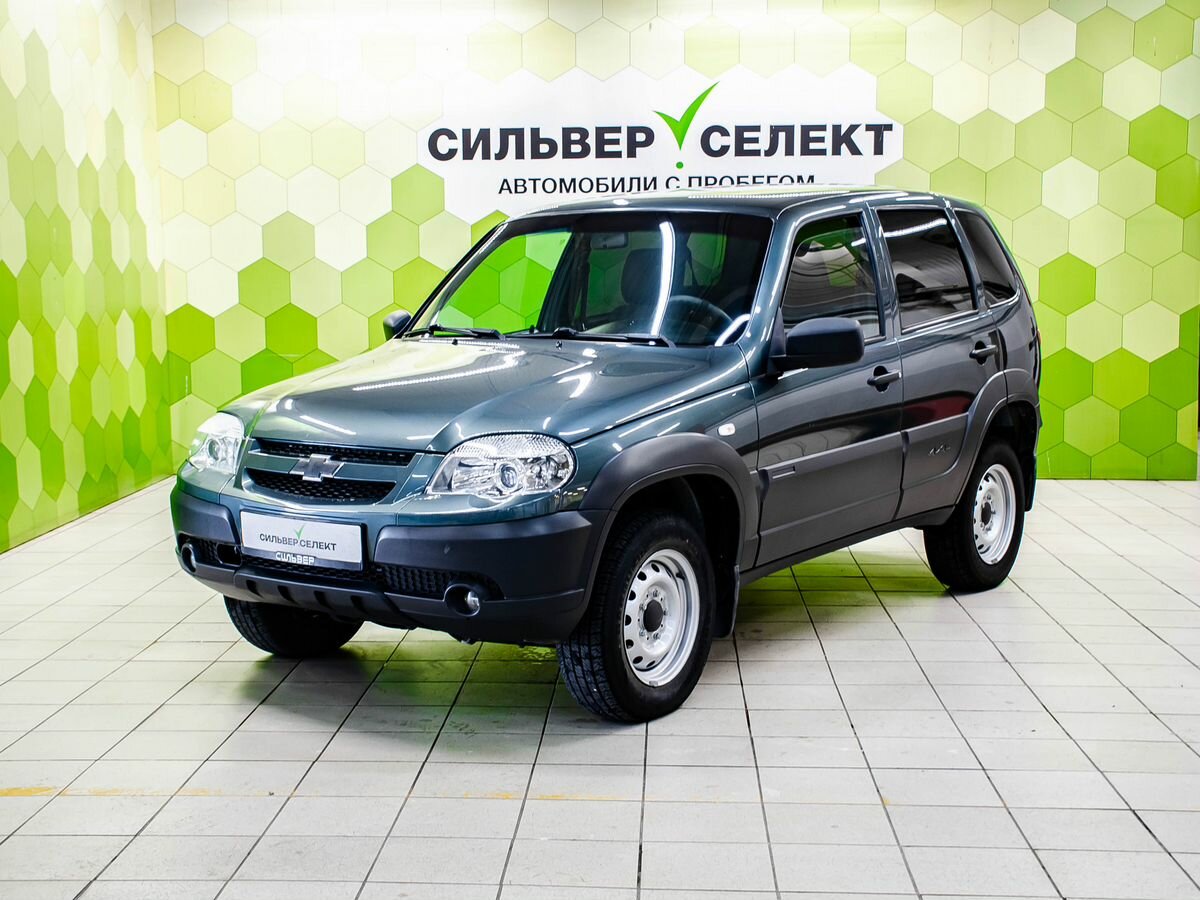 Открыть фотографии: Chevrolet Niva I Рестайлинг