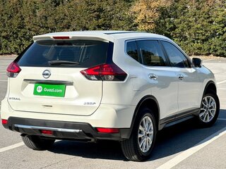 2020 Nissan X-Trail III Рестайлинг, белый, 2110000 рублей, вид 4