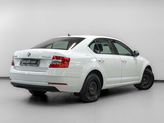 2020 Skoda Octavia III (A7) Рестайлинг, белый, 1915000 рублей, вид 5