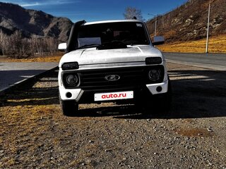 2011 Lada (ВАЗ) 2121 (4x4) I Рестайлинг, белый, 360000 рублей, вид 2