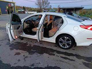 2014 Kia Optima III Рестайлинг, белый, 1400000 рублей, вид 4